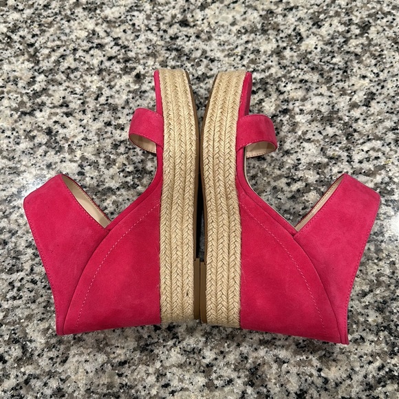 JESSICA SIMPSON WOMEN SIZE 10M FUSCHIA SIERA WEDGE SANDAL - Picture 9 of 17